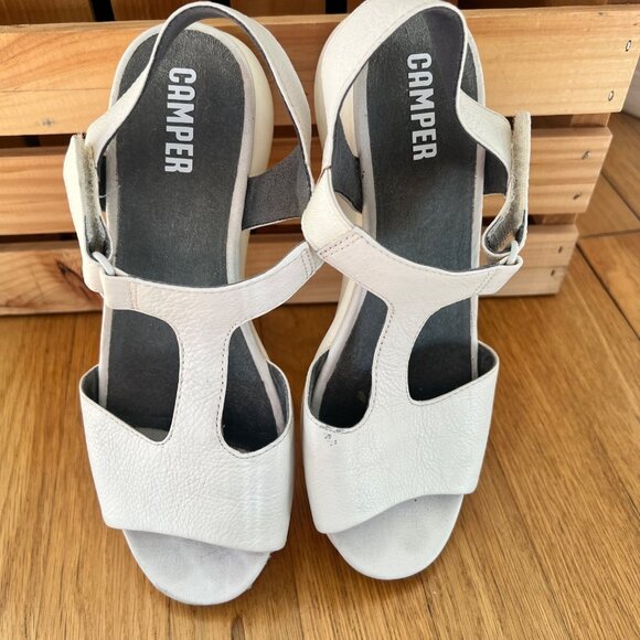 Camper Size 7.5 Cream Off-White Balloon Leather Adjustable T-Bar Heeled Sandals - Picture 12 of 13
